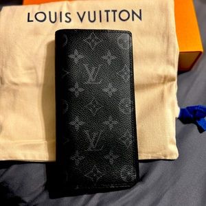 LOUIS VUITTON Portefeuille
Brother Men's Long Wallet
M61697 Monogram Eclipse Noi